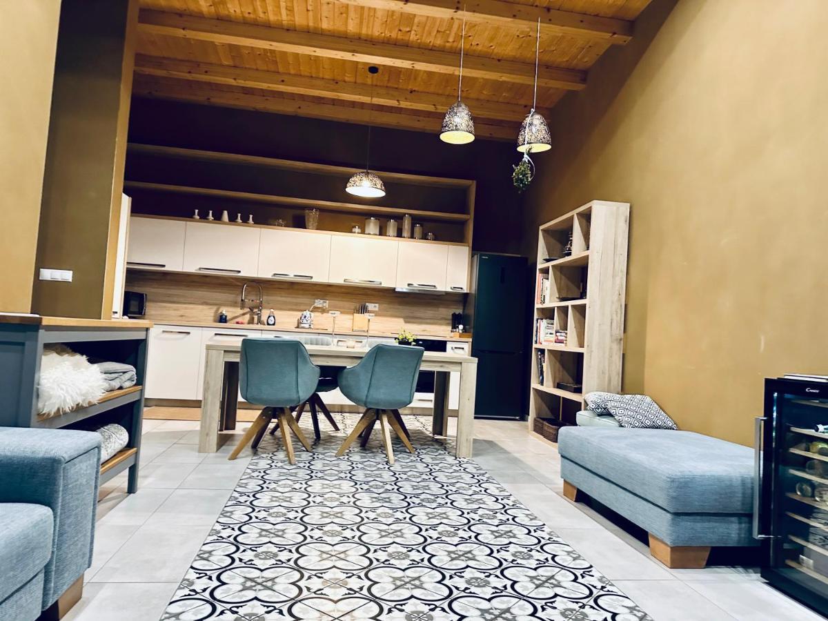 Clay Apartment Borik Virivka Len V Letnom Obdobi Žilina Exterior foto